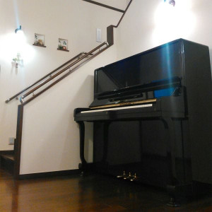 Eastein B